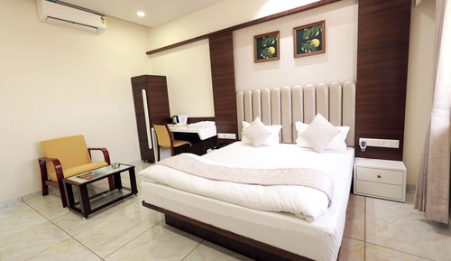 Deluxe Single Room
