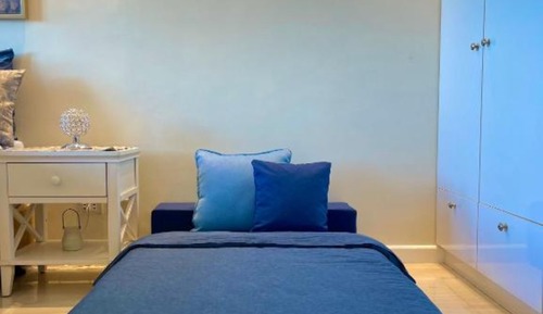 Deluxe Studio Suite, 1 Queen Bed with Sofa bed, Balcony, Sea Facing