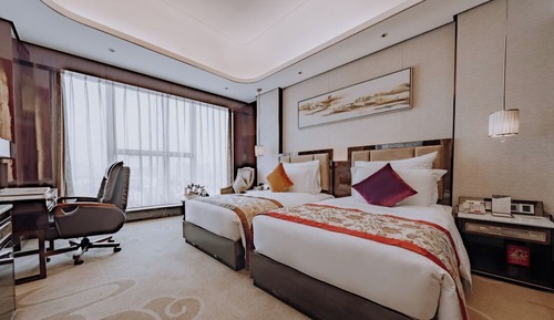 Basic Twin Room, City View