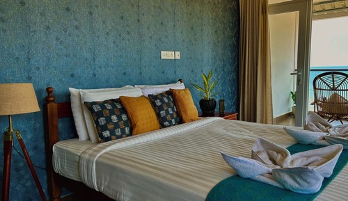 Luxury Double Room, 1 Queen Bed, Sea View