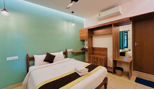 Deluxe Double or Twin Room, 1 Queen Bed, Non Smoking
