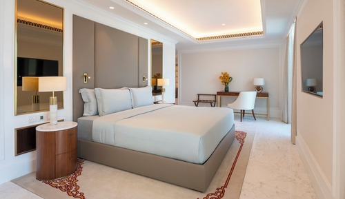 Royal City Suite