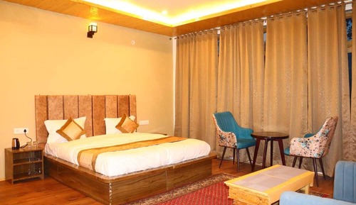 Deluxe Double Room, Balcony, Mountain View