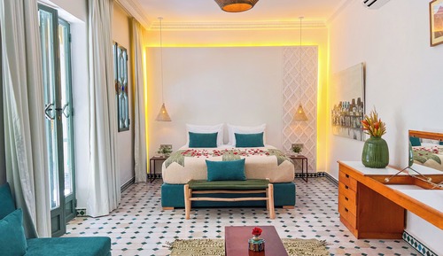 Junior Suite, 1 Bedroom, Non Smoking, Air conditioning