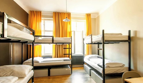 Comfort Shared Dormitory, Mountain View
