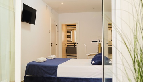 Business Double Room, Patio, Courtyard View