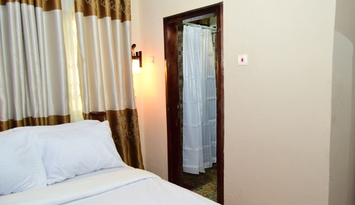 Deluxe Room, Courtyard View