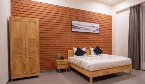 Basic Single Room