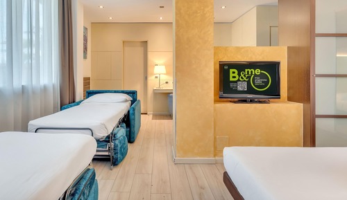 Standard Quadruple Room