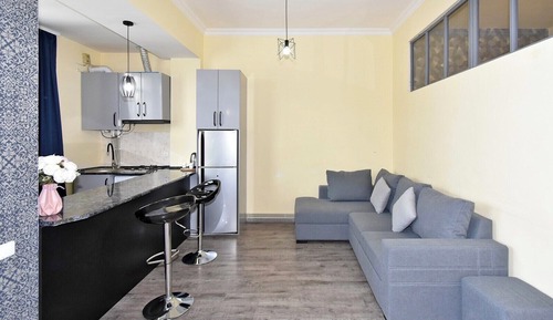 Family Apartment, City View