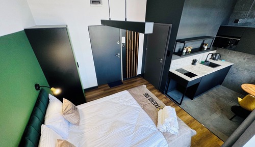 Economy Studio