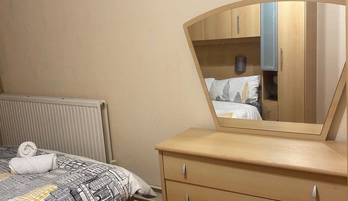 Apartment, 3 Bedrooms, Smoking