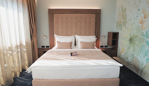 Superior Double Room, 1 King Bed, Balcony