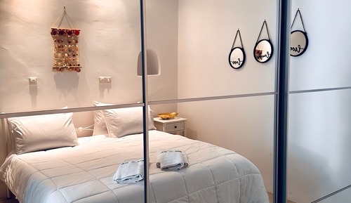 Deluxe Townhome, City View
