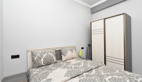 Deluxe Apartment, City View