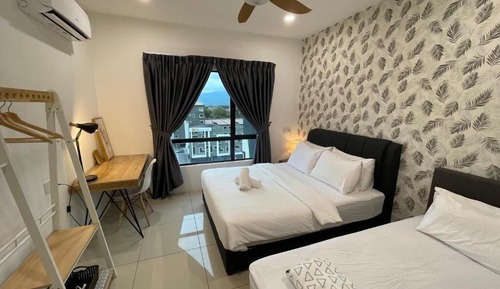 Family Suite, 3 Bedrooms, City View