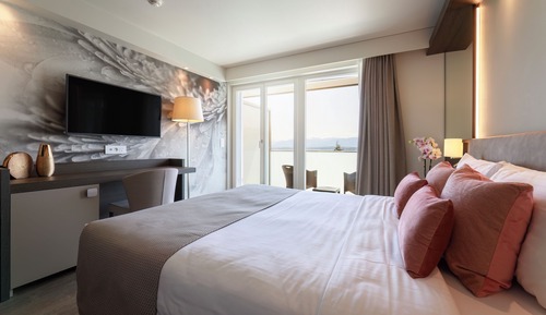 Superior Double Room, Lake View
