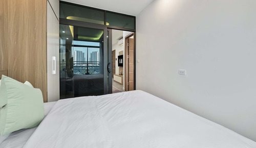 Family Room, City View