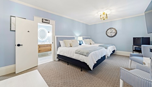 Room, Multiple Beds