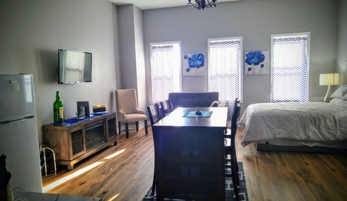 Studio Suite 6