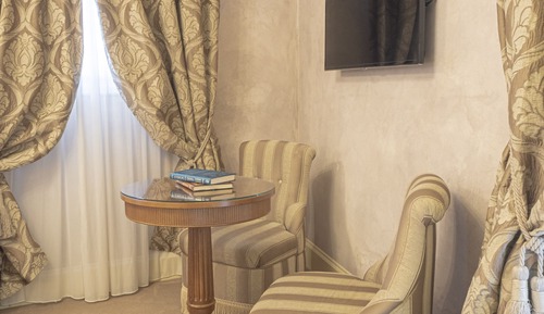 Classic Room