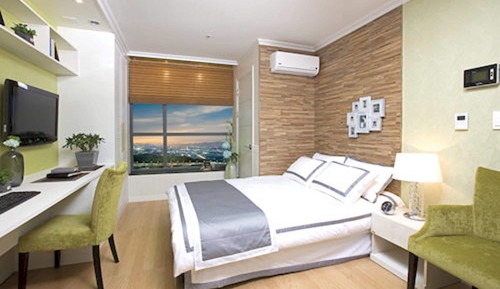 Standard Double Room - No Kitchenette (Netflix available, Personal ID needed)