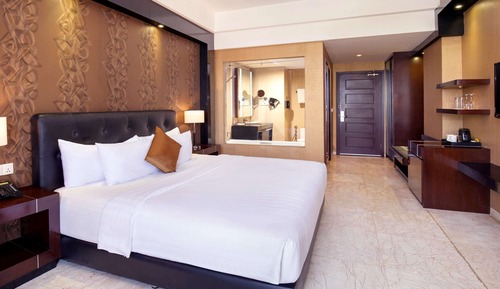 Deluxe Room, 1 King Bed
