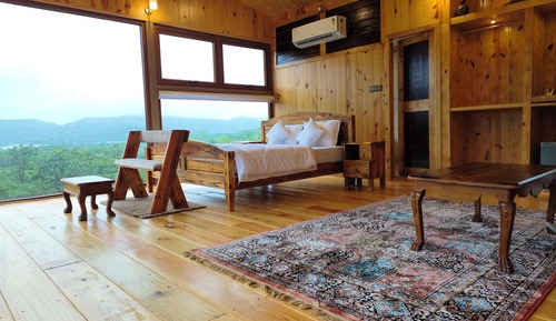 Luxury Double Room, Balcony, Valley View