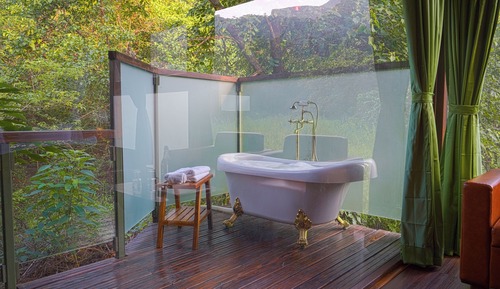 Deluxe Double Room, Balcony, Vineyard View