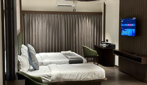 Executive Triple Room