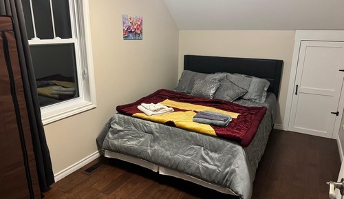 Classic Room, 1 Queen Bed, Garden View, Courtyard Area
