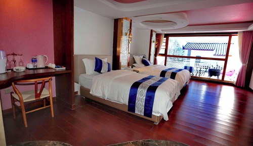 Superior Twin Room
