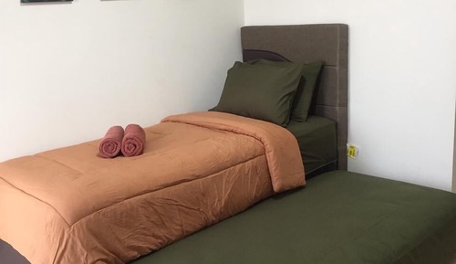 Economy Studio, 1 Queen Bed
