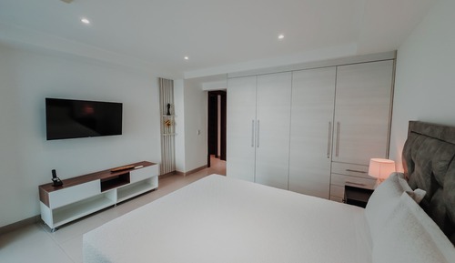 Classic Apartment, Sea View
