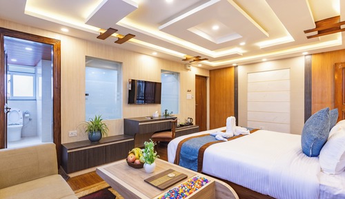 Honeymoon Studio Suite