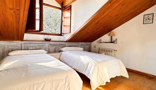 Suite, Mountain View