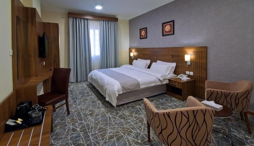 Studio, 1 King Bed