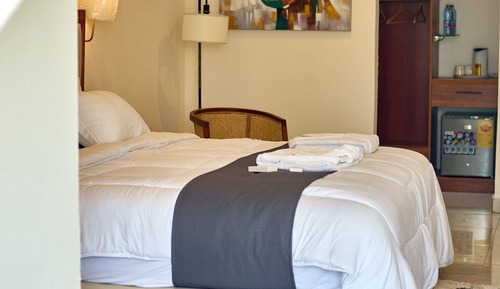Executive Room, Pool View