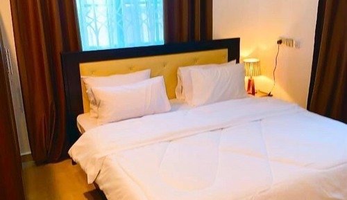 Comfort Apartment, 1 Queen Bed, Mountain View