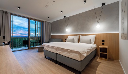 Standard Double or Twin Room, Balcony, Golf View