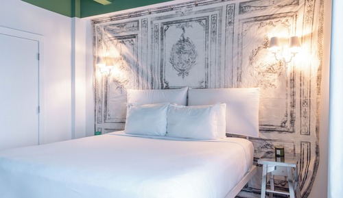 Standard Room, 1 Queen Bed, Non Smoking