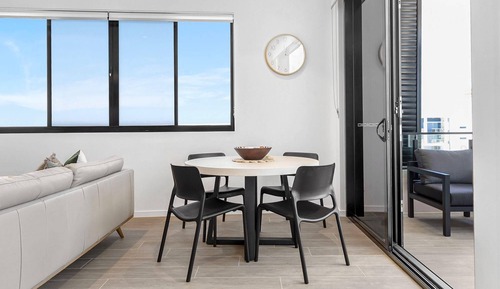 Superior Apartment, 2 Bedrooms, Partial Ocean View
