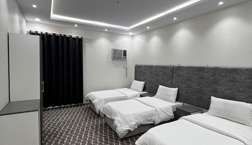 Luxury Suite, City View