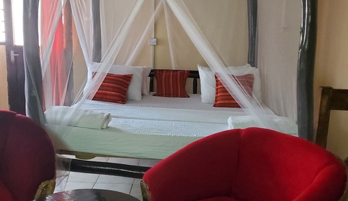 Family Triple Room, Balcony, Pool View
