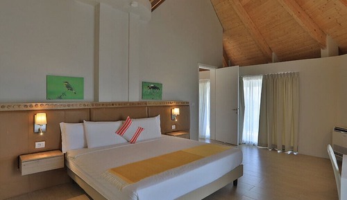 One-Bedroom Villa