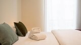 Classic Apartment, 2 Bedrooms, Terrace