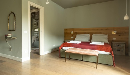 Superior Double or Twin Room, Pool View