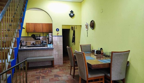 Comfort Room, 1 King Bed, Terrace
