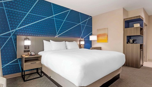 Standard Room, 1 King Bed, Non Smoking