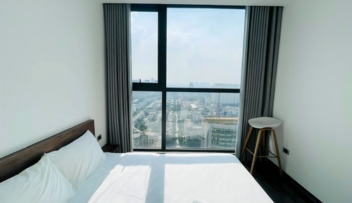 Luxury Apartment, 3 Bedrooms, Private Bathroom, City View